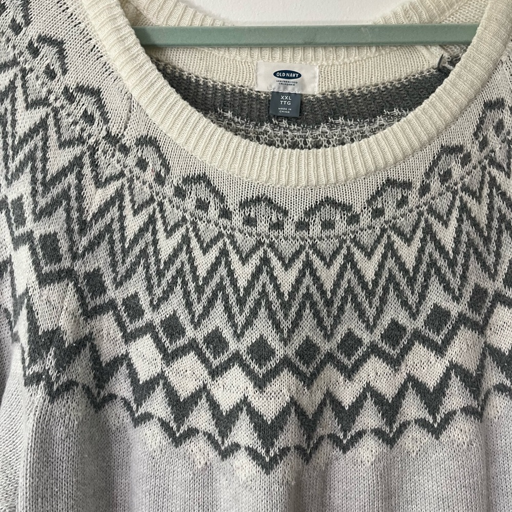Old Navy Fair Isle Knit Sweater XXL Cream Gray Nordic Pattern Cozy Winter